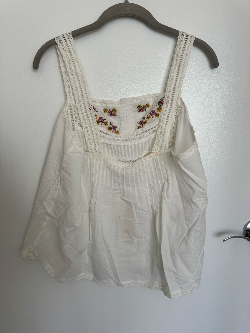 Mango White Lace-Trim Embroidered Camisole - Picture 2 of 4